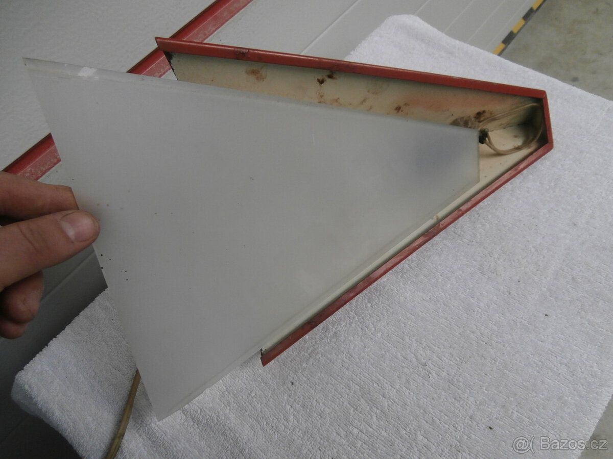 Lampička nástěnná RETRO za 400 kč - 4