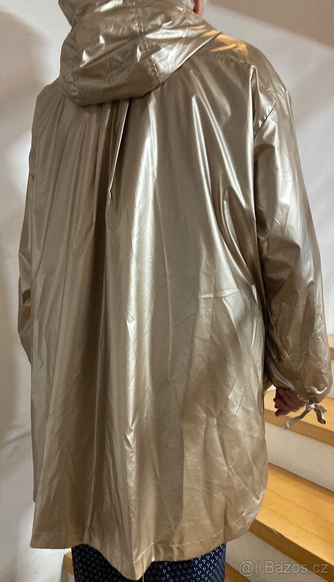 Nový zlatý plášť L/XL - 4