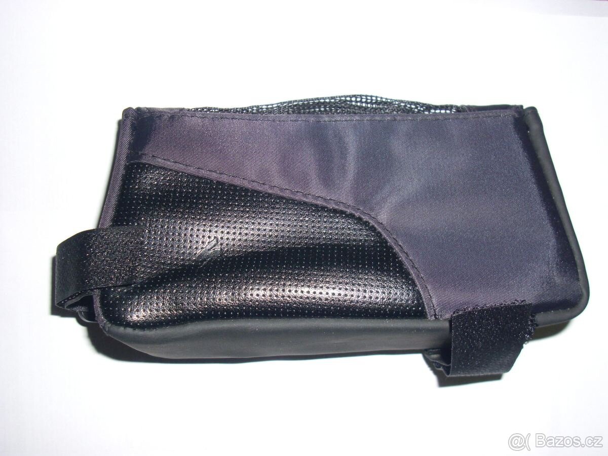 Hydro camelbak, ledvinka, Baseball rukavice - 4