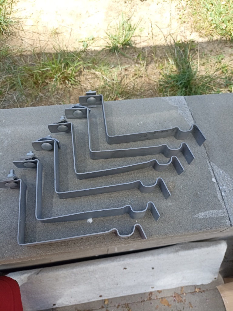 Držák hromosvodu - 4