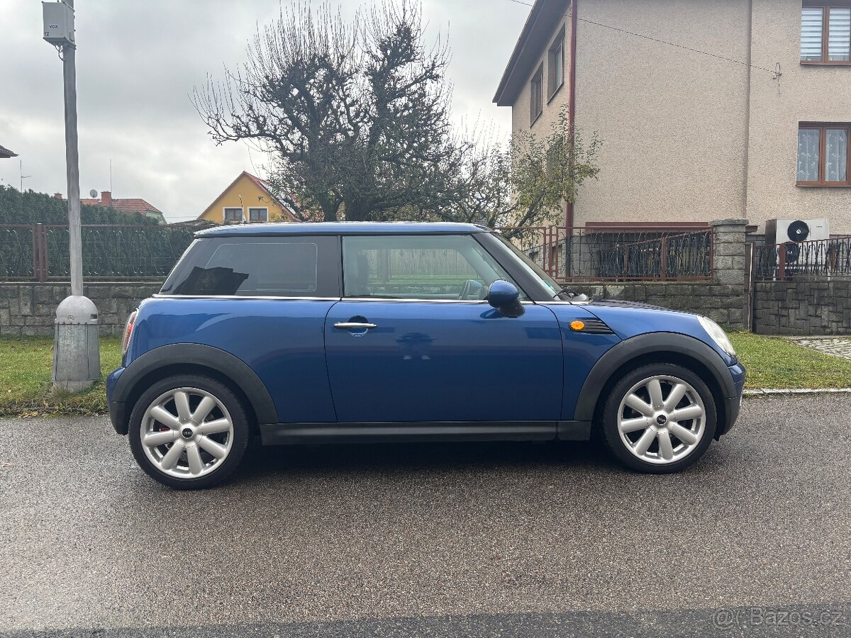 MINI Cooper 1.6 Benzín - 4