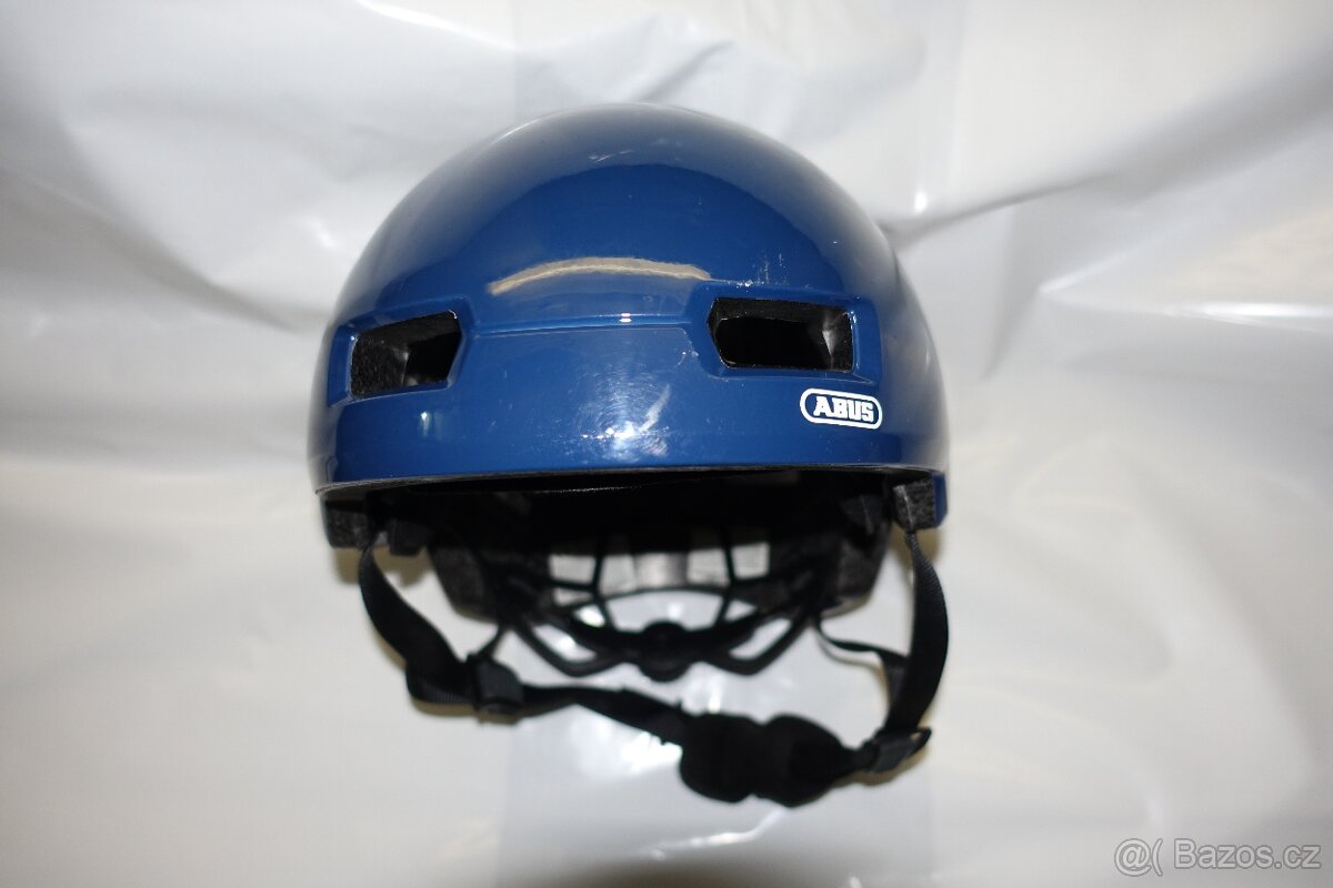 Cyklistickou helmu ABUS - 4