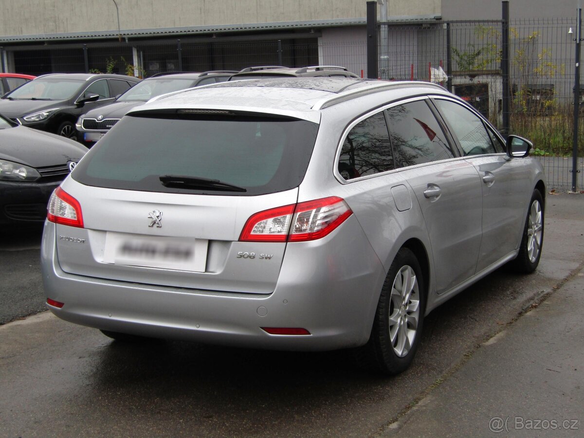 Peugeot 508 2.0 HDi , 120 kW nafta, 2012 - 4