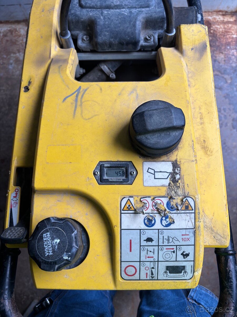 vibrační pěch Wacker Neuson BS60-2plus - 4