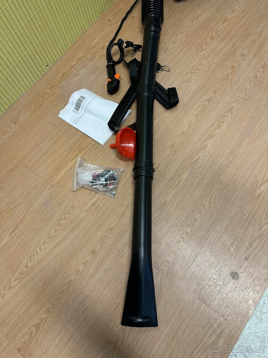 Foukač na záda BBX9900 – 4 takt, jen rozbalený (číslo 1 - 4