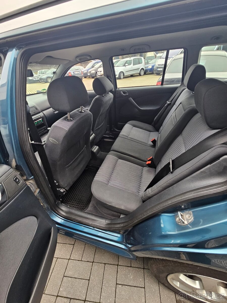 Prodám Škoda Octavia combi 2.0 i 85kw rok 2003 nová stk - 4