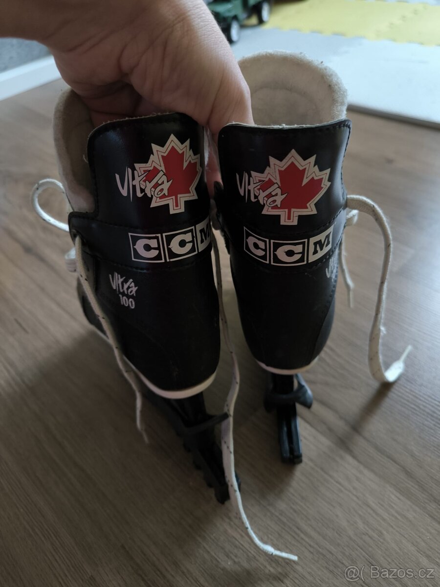 Prodám dětské brusle velikosti 27 - 4