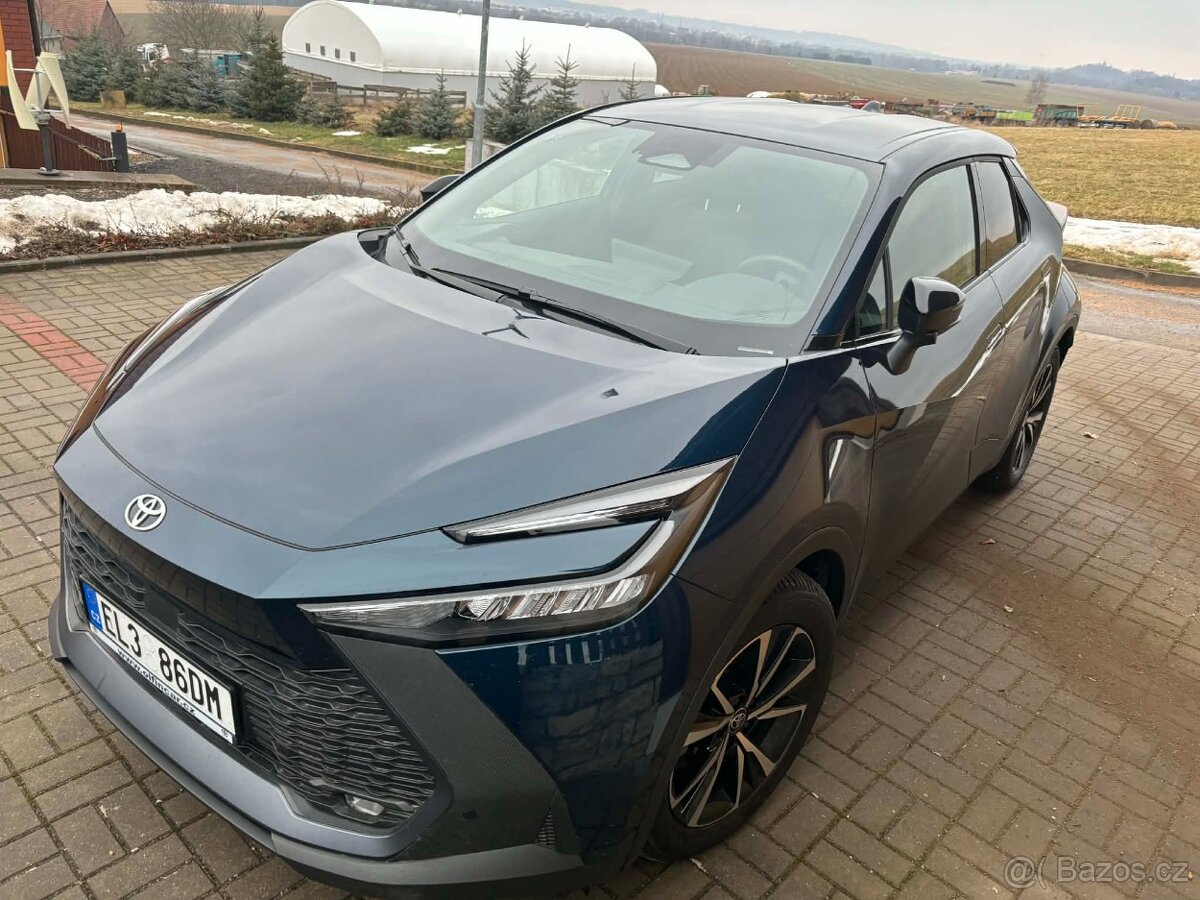 Toyota CH-R 2.0 plugin hybrid - 4