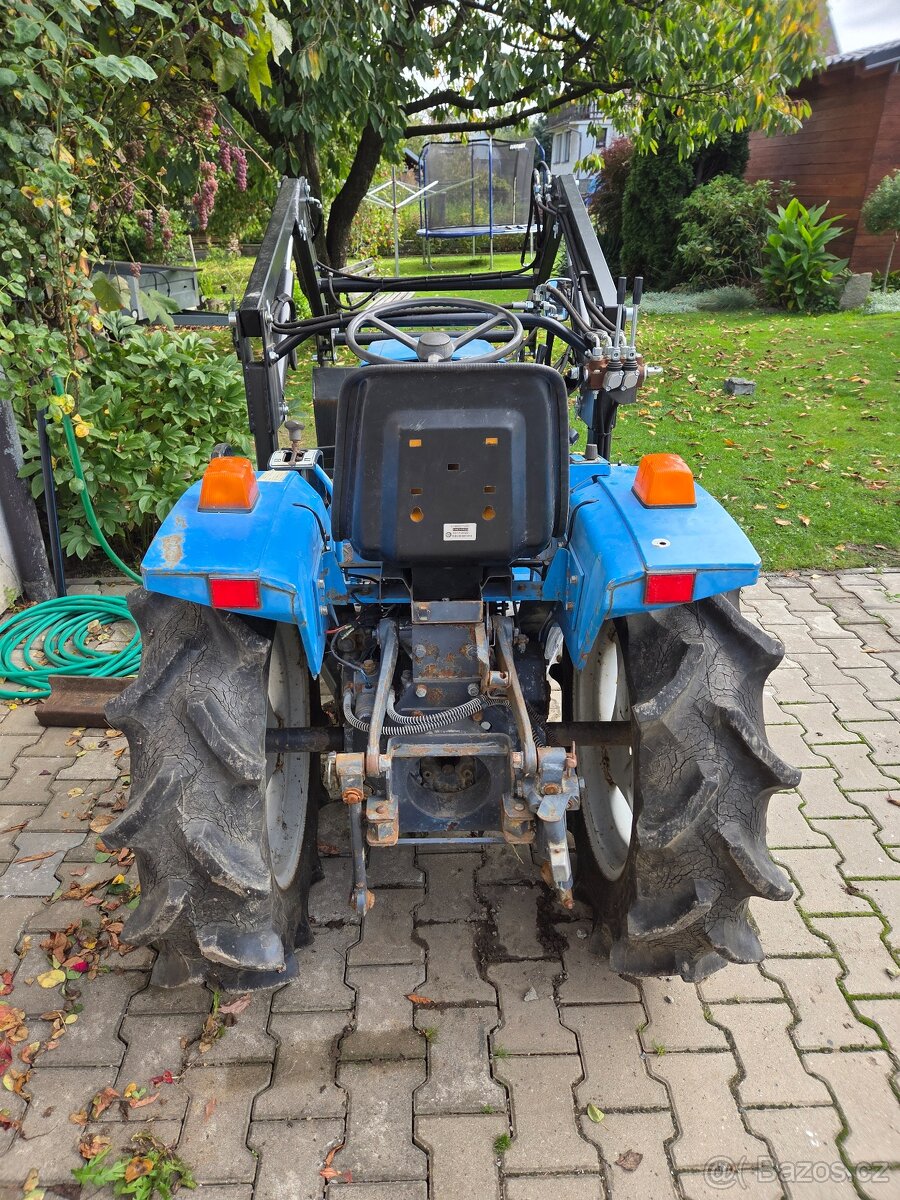 Malotraktor Mitsubishi 1401 - 4