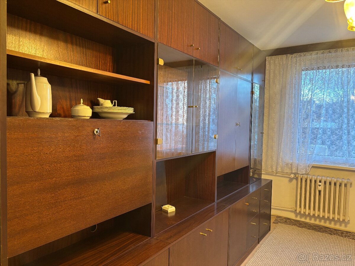 Obývací stěna z masivu - 4