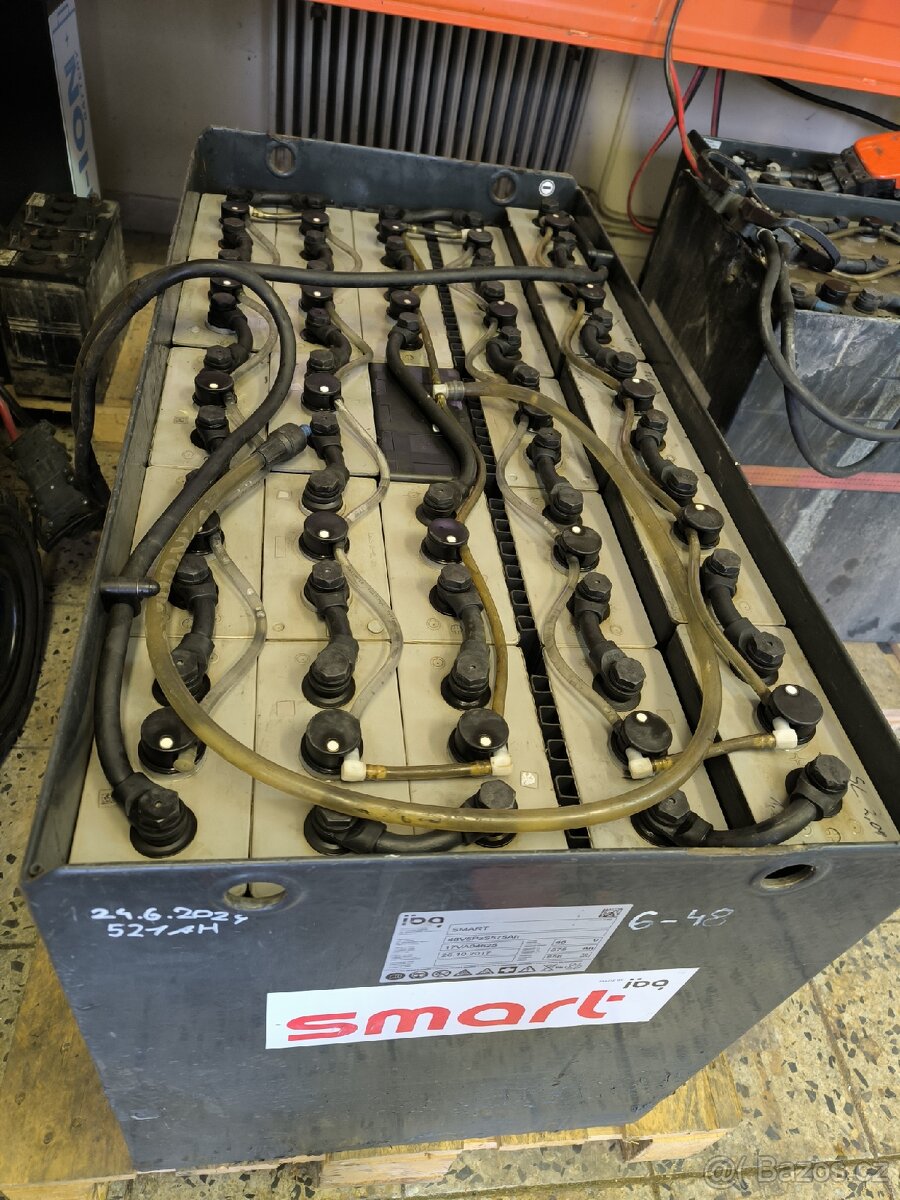 Trakční baterie 48v5pzs575Ah - 4