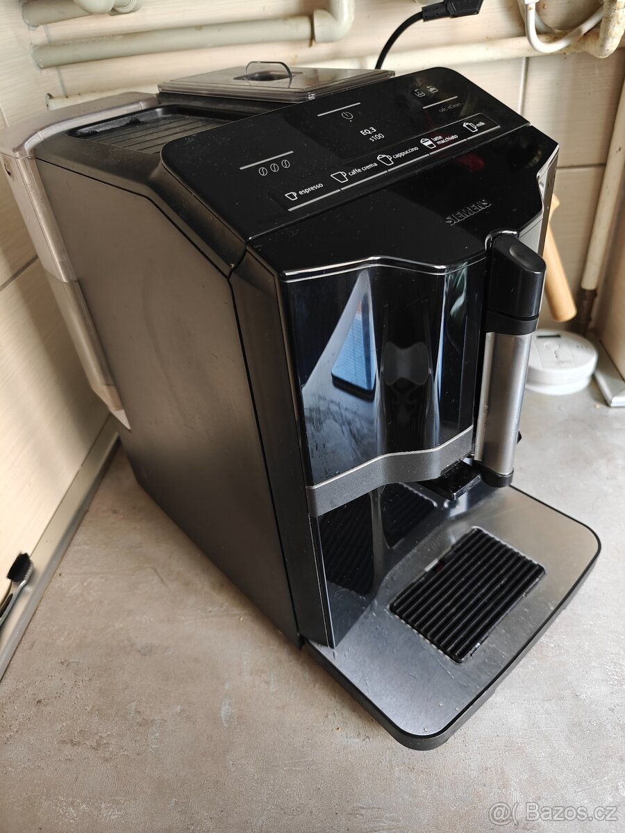 Kávovar Siemens eq3 s100 - 4