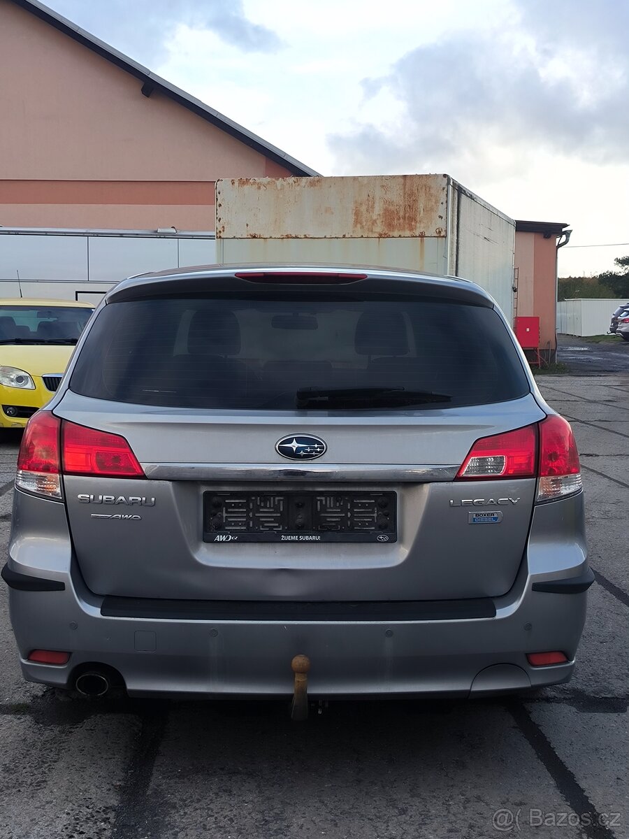 Subaru Legacy 2010 vagon diesel euro 5 - 4