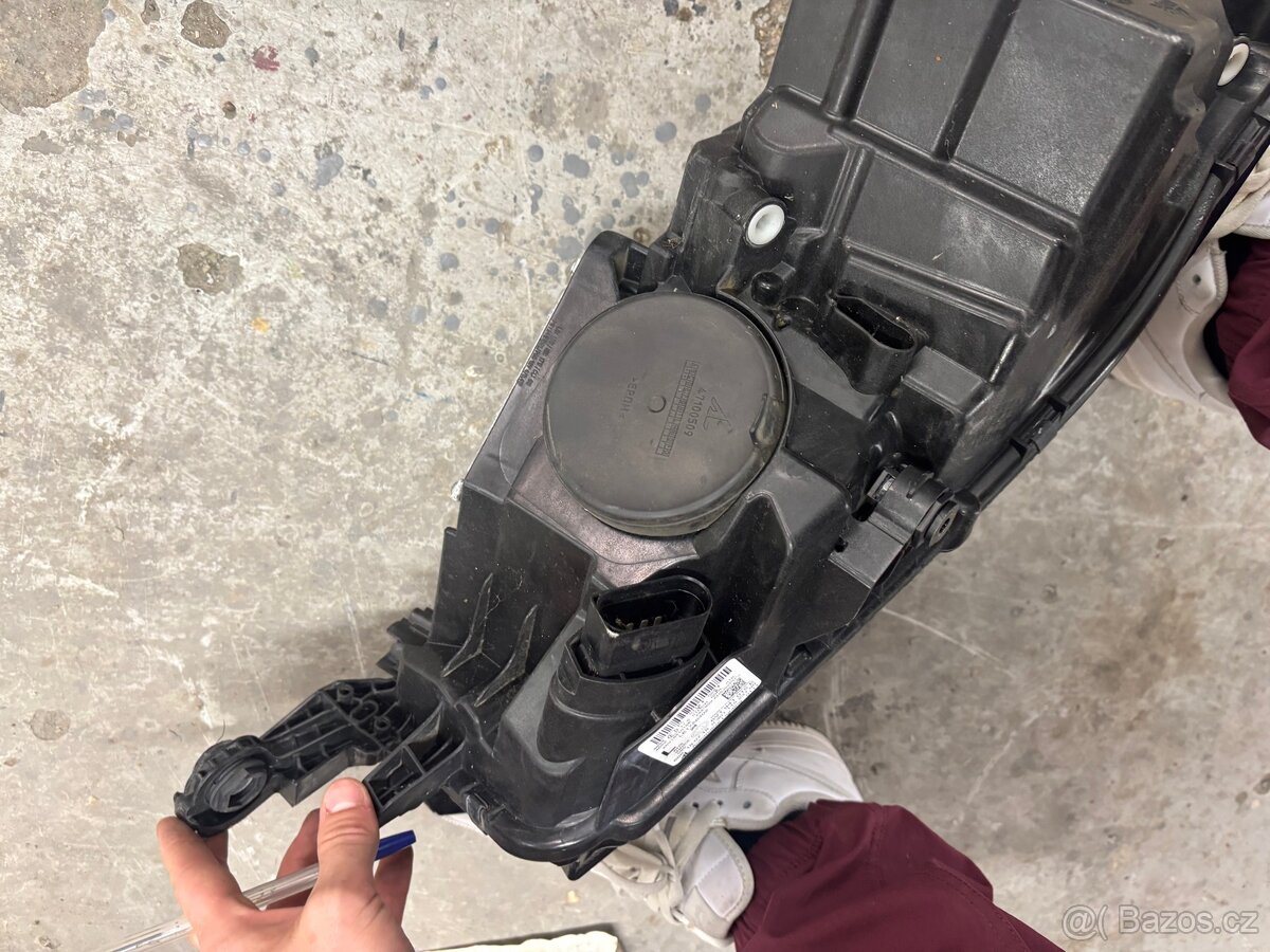 Fabia 3 leve svetlo - 4