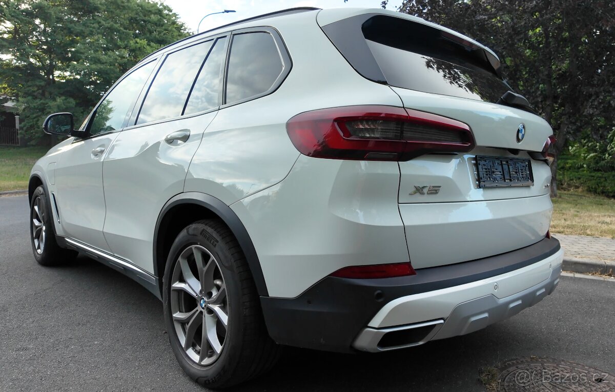 BMW X5 45e xDrive + zimní pneu - 4