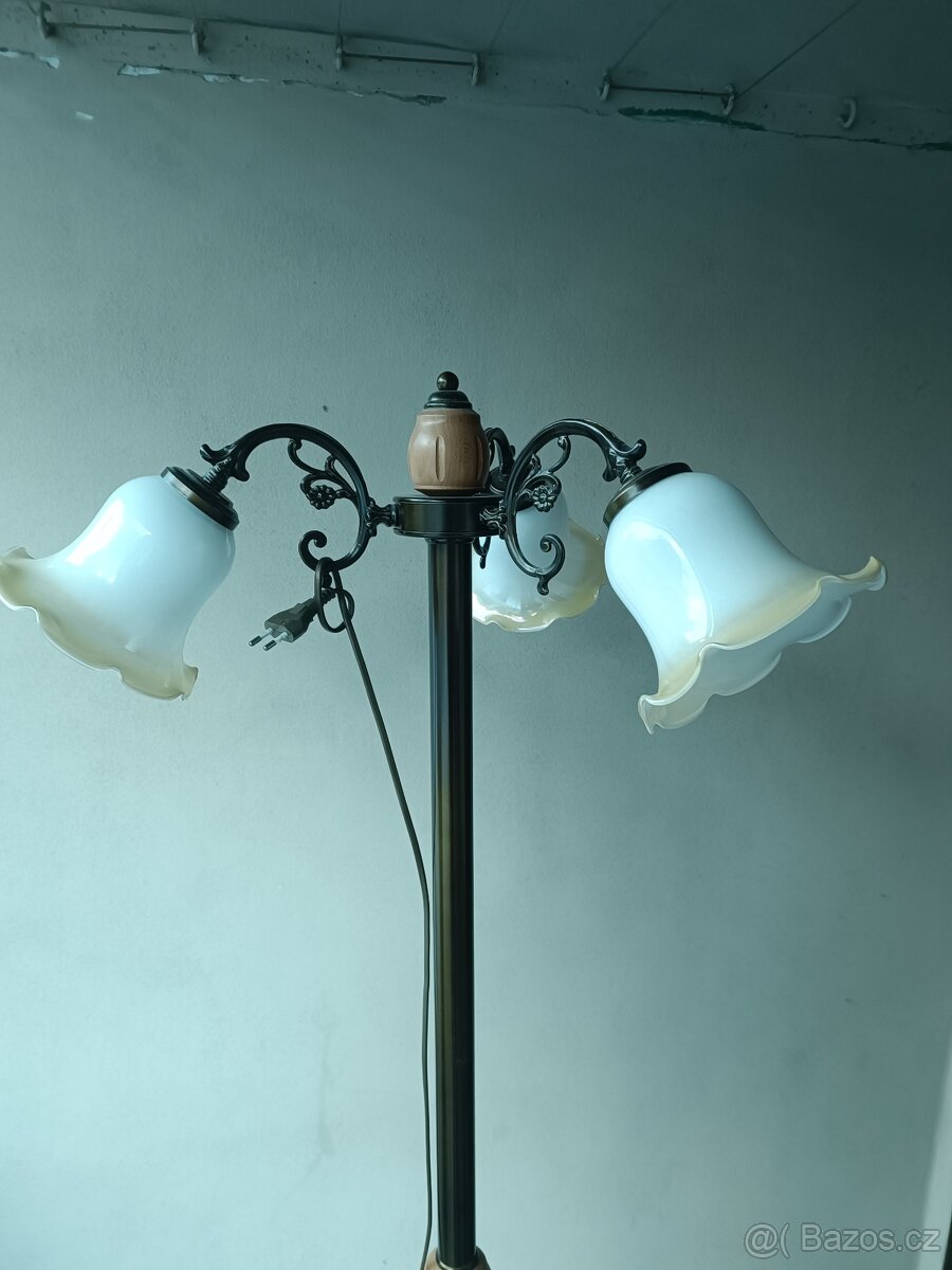LUSTR + LAMPA STOJACÍ - 4