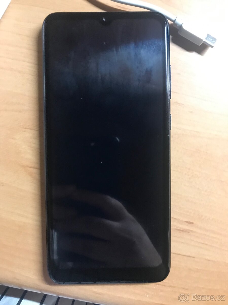 Prodam mobilni telefon - 4