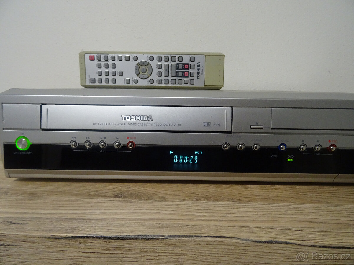 COMBO DVD+VHS rekordér Toshiba D-VR40 - kopíruje VHS na DVD - 4