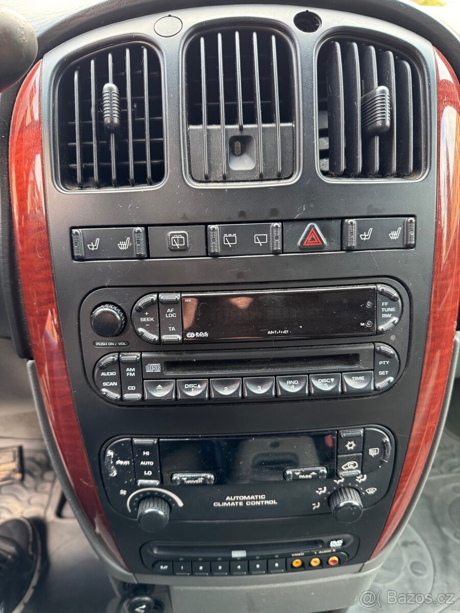 Chrysler Grand Voyager - 4