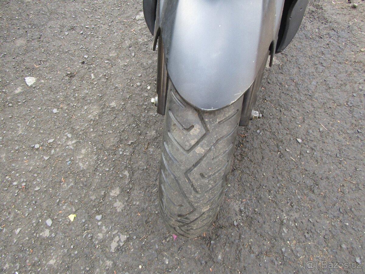 Kymco Agility 150 - 4