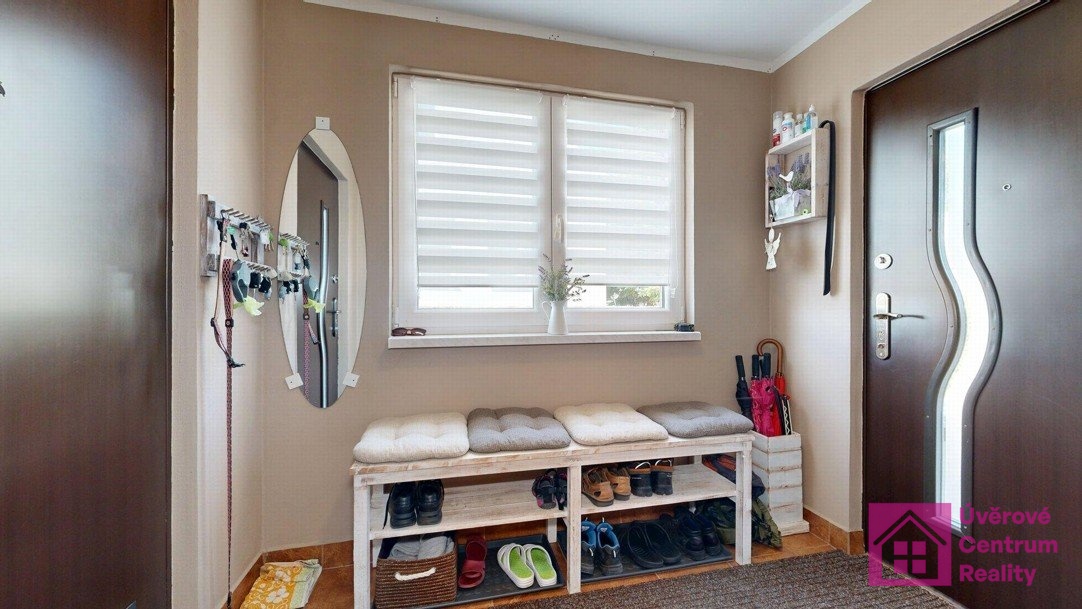 Prodej rodinného domu 151 m², zahrada, bazén, pergola, Rohat - 4