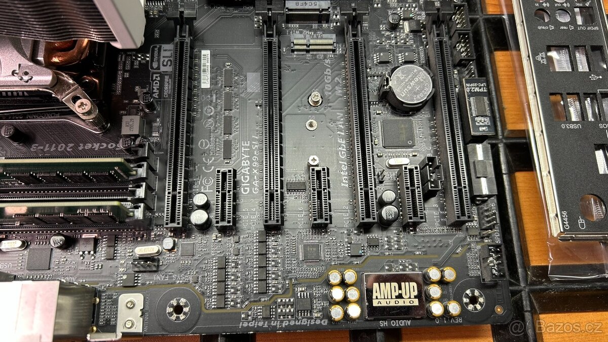 Gigabyte X99-SLI + (i7-6850K) + 64GB RAM DDR4 ECC - 4