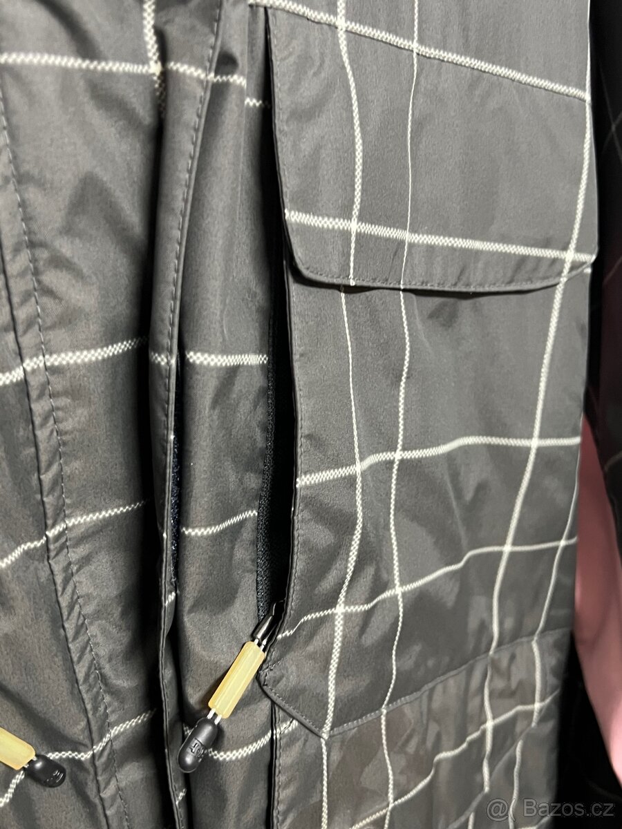 ÚŽASNÁ dámská lyžařská BUNDA DC za SUPER CENU - 4