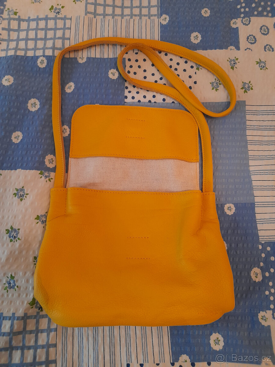 Nová kabelka WOOX - CORTES - 4