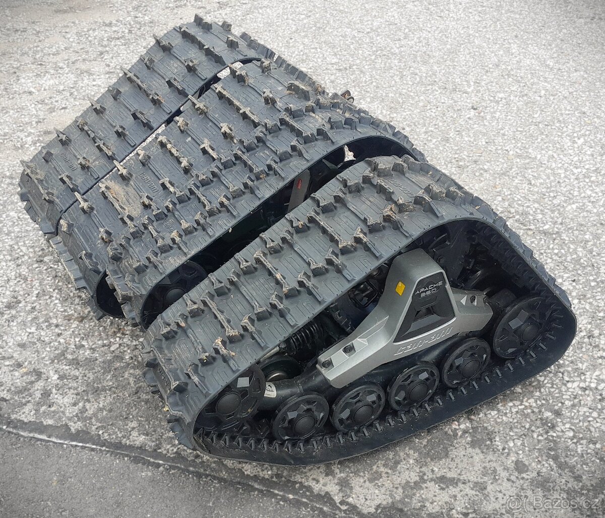 Can-Am Outlander MAX 1000R LTD + pásy Apache 360 - 4