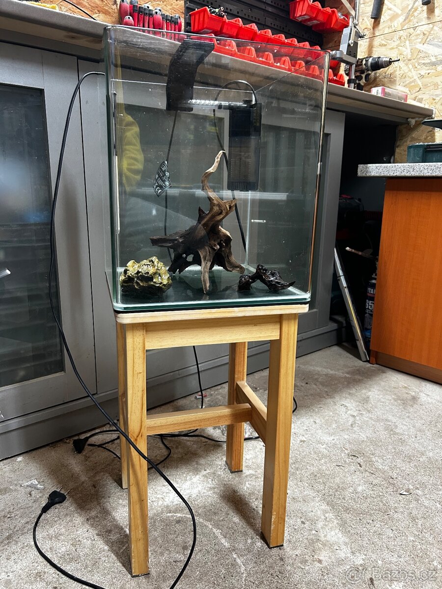 Akvárium Dennerle Nano Cube 30 l - 4