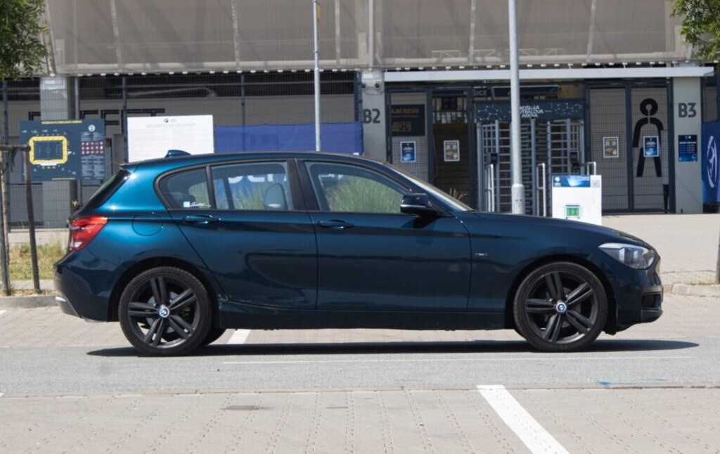 BMW 116i z roku 2011 - 4