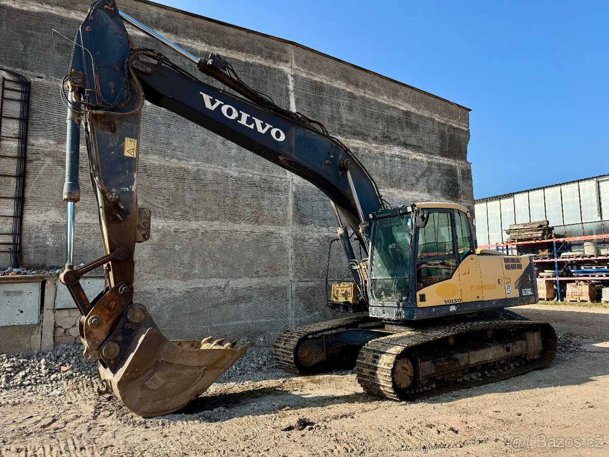 Volvo EC 210CL - 4