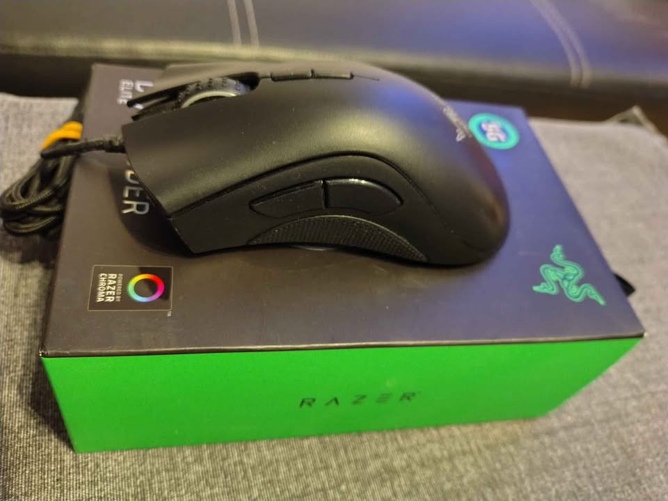 Herní myš Razer DeathAdder Elite - 4