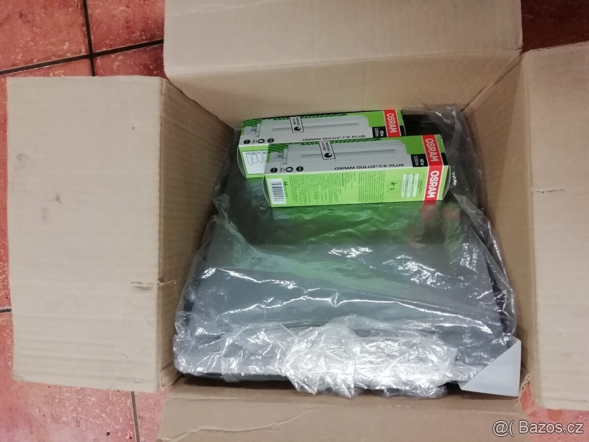 Nástěnné venkovní světlo - 4