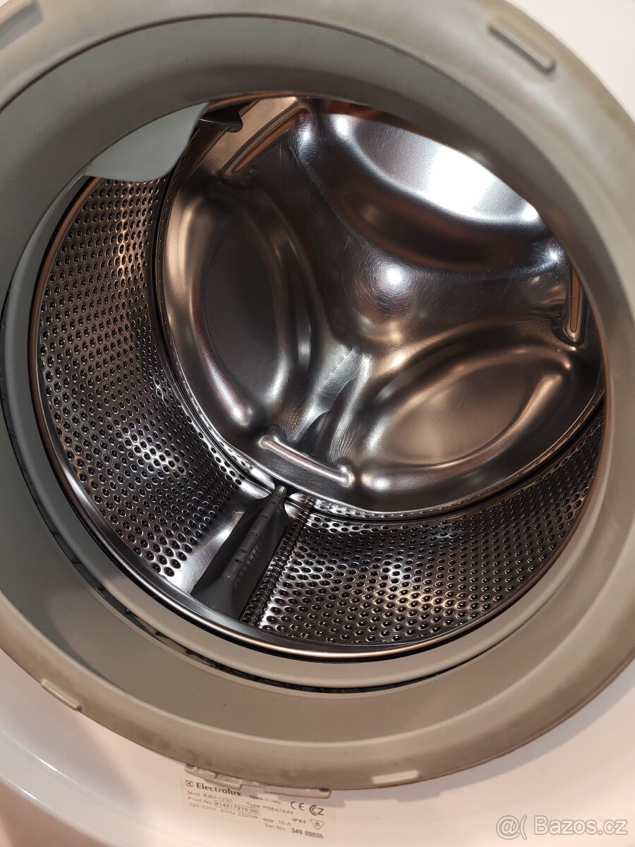 Automatická pračka Electrolux EWF1230 - 4