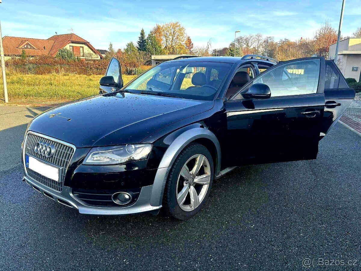 Audi A4 b8 3.0 176 Quattro Allroad černá metal - 4