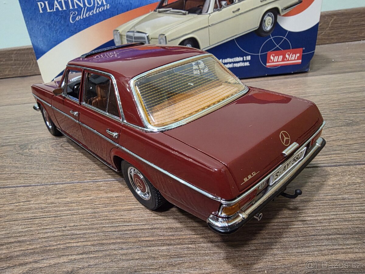 Mercedes Benz 220D W115 E-Klasse Model 1:18 - 4