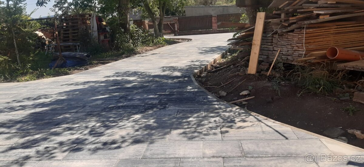 REKONSTRUKCE BYTŮ A DOMU - 4