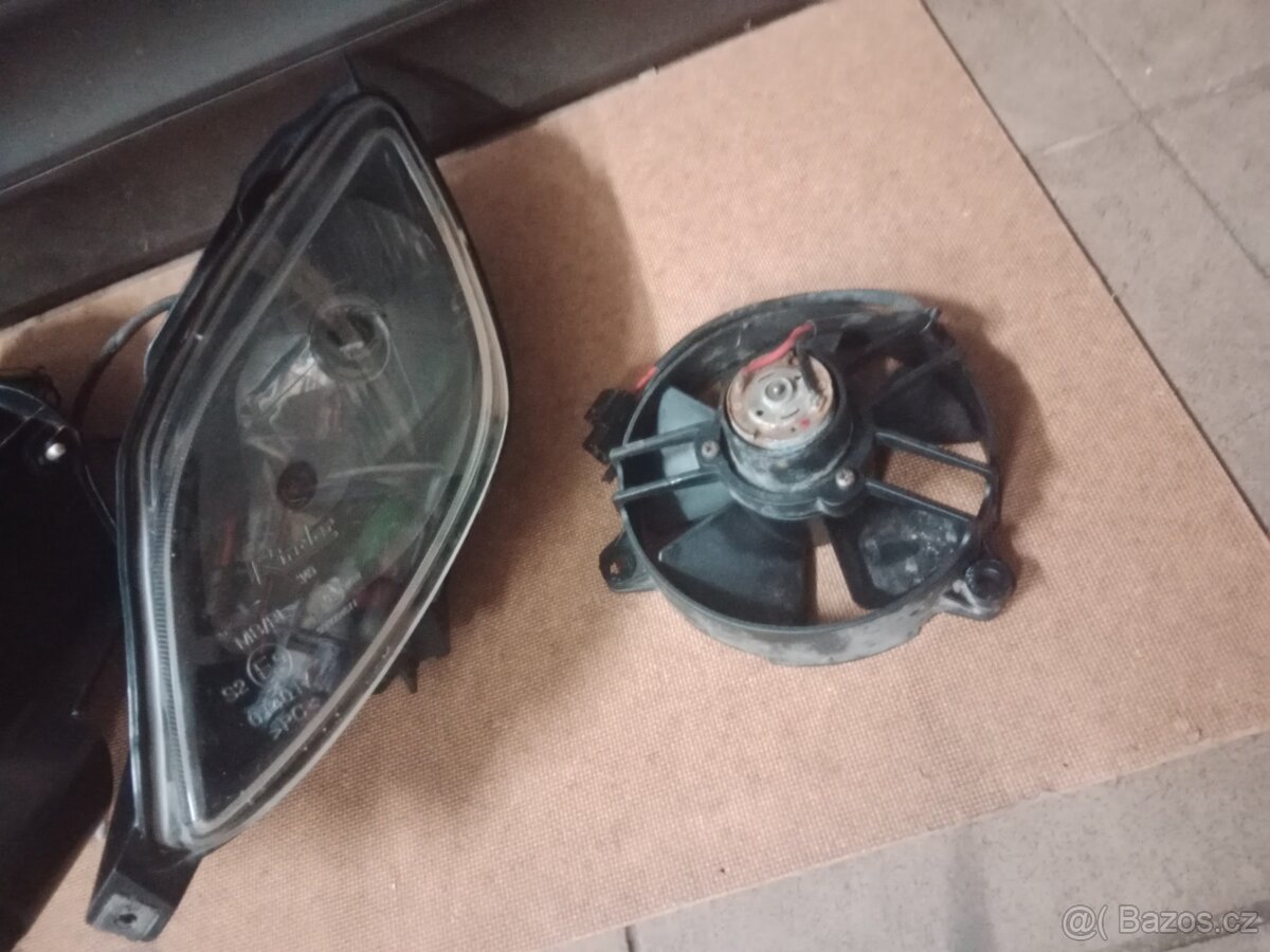 Yamaha XQ 125 Maxster - díly - 4