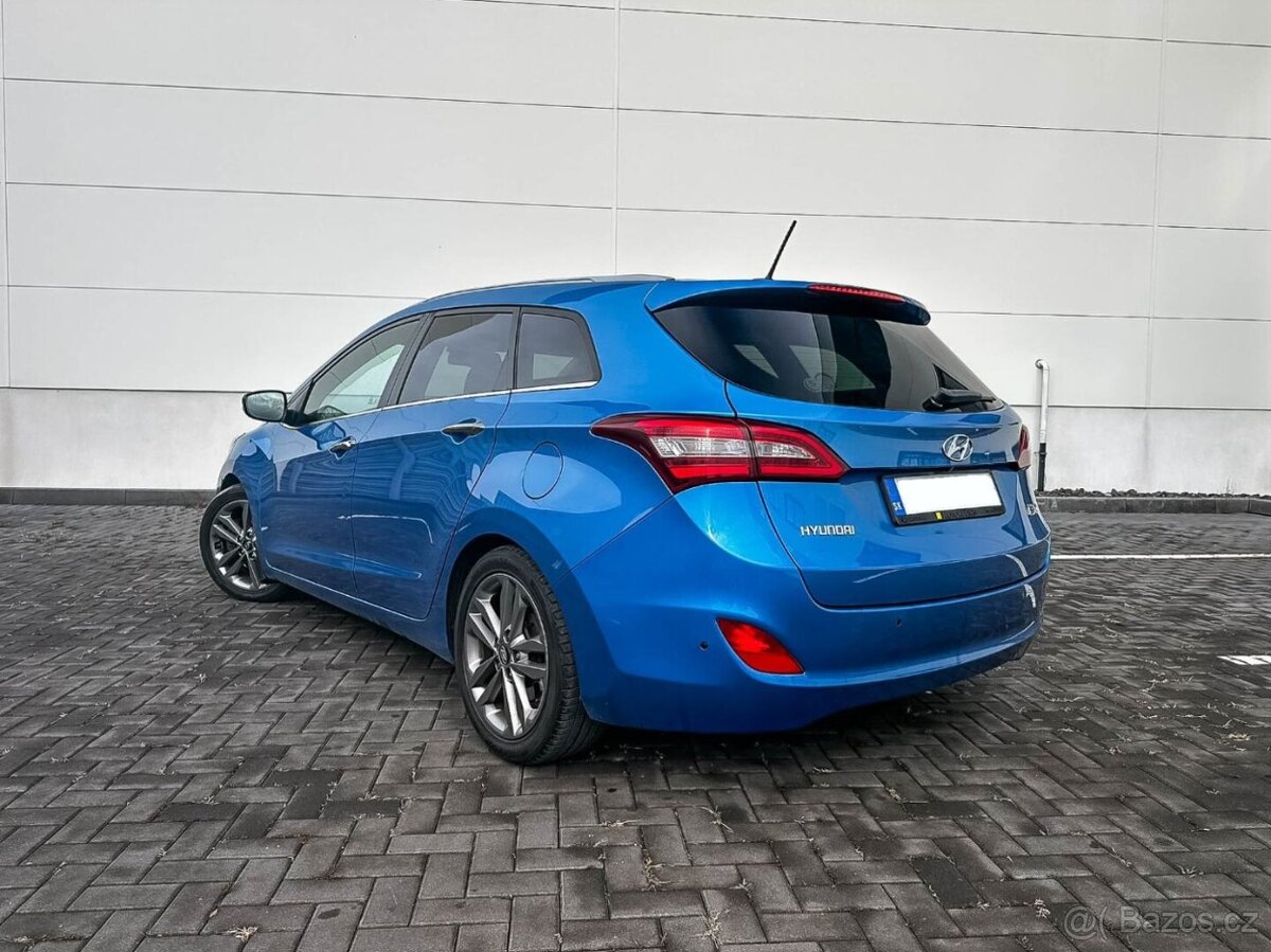 Hyundai i30 CW 1.6 CRDi 136 Style - 4