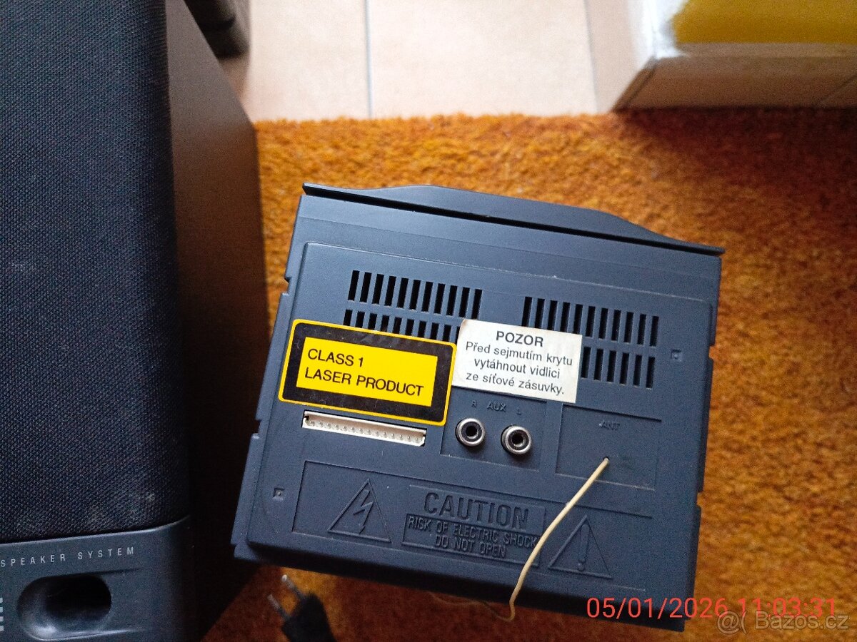 Mini HiFi systém. - 4