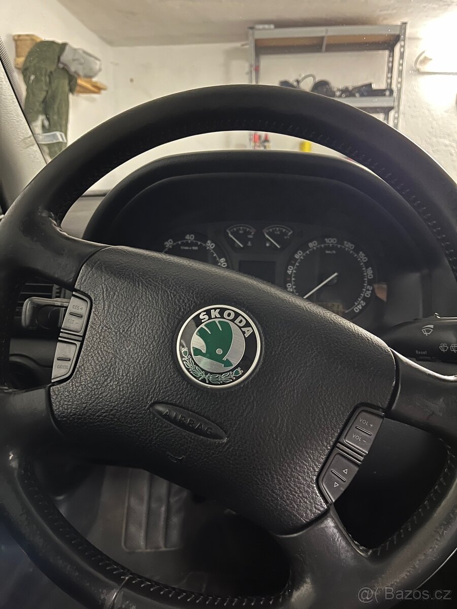 Škoda Octavia 1.6 MPI 75kw - 4