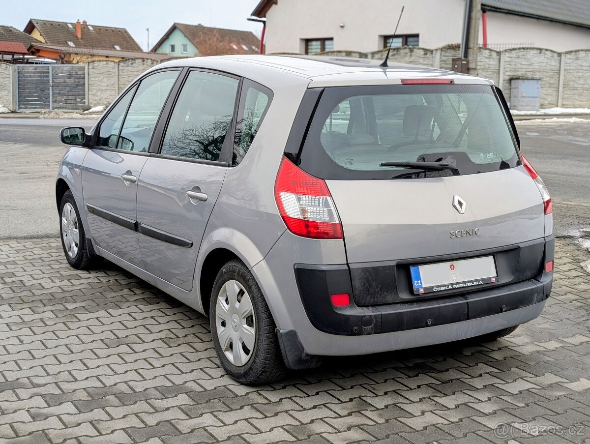 RENAULT MEGANE SCENIC 1,6i 83kW 2005 - 4