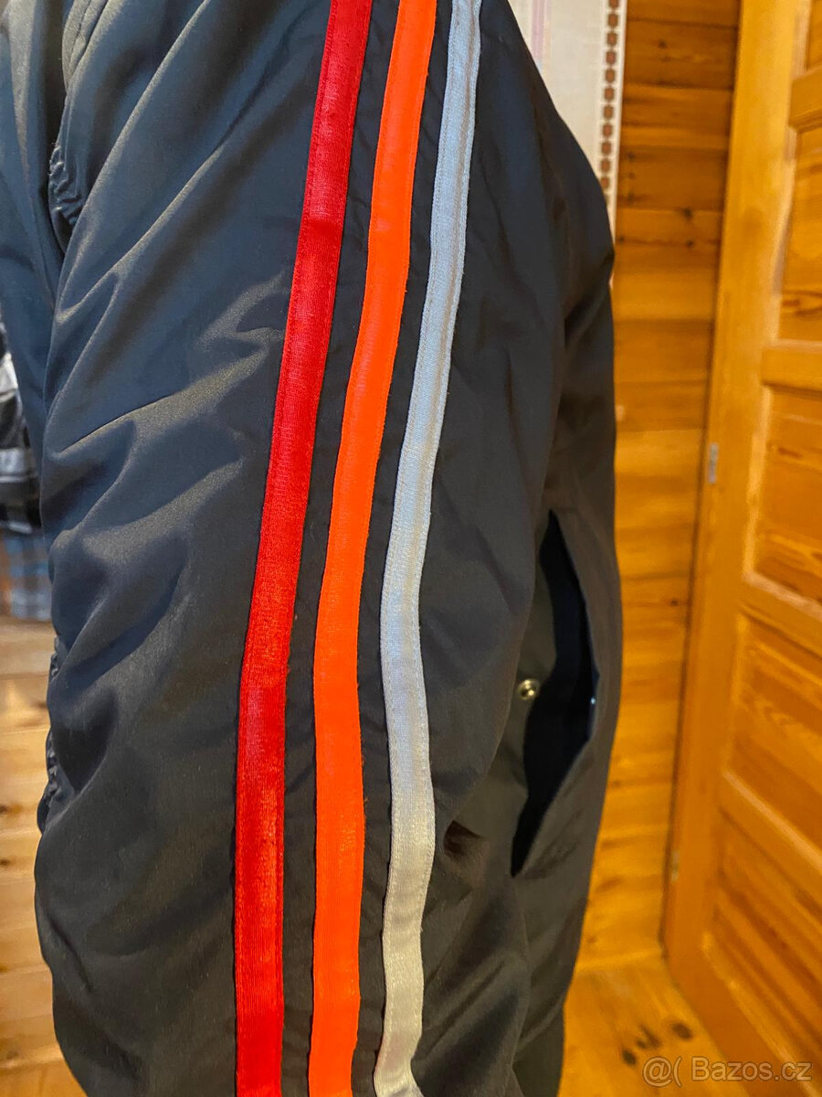 ZNAČKOVÁ BUNDA ADIDAS, S - 4