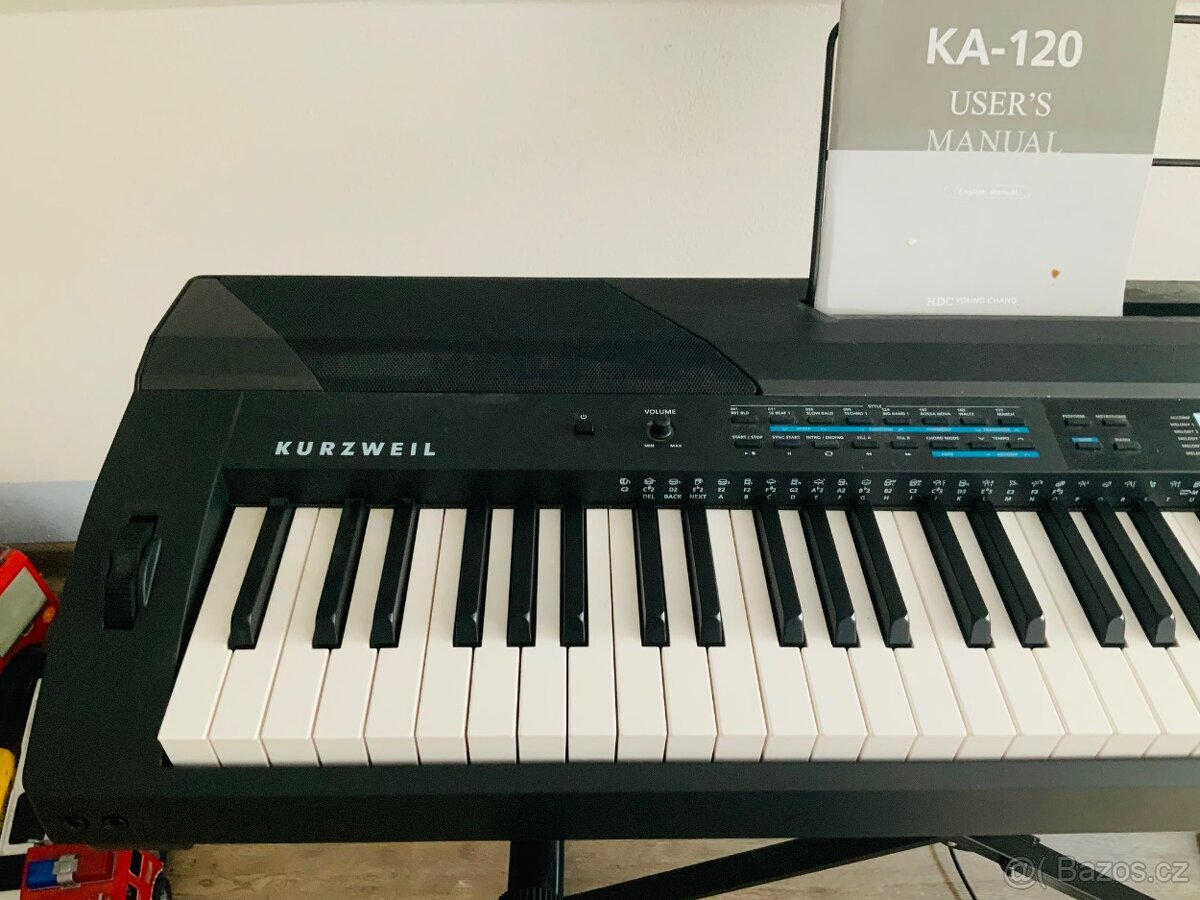 Přenosné digitální piano Kurzweil KA120 - klávesy - 4