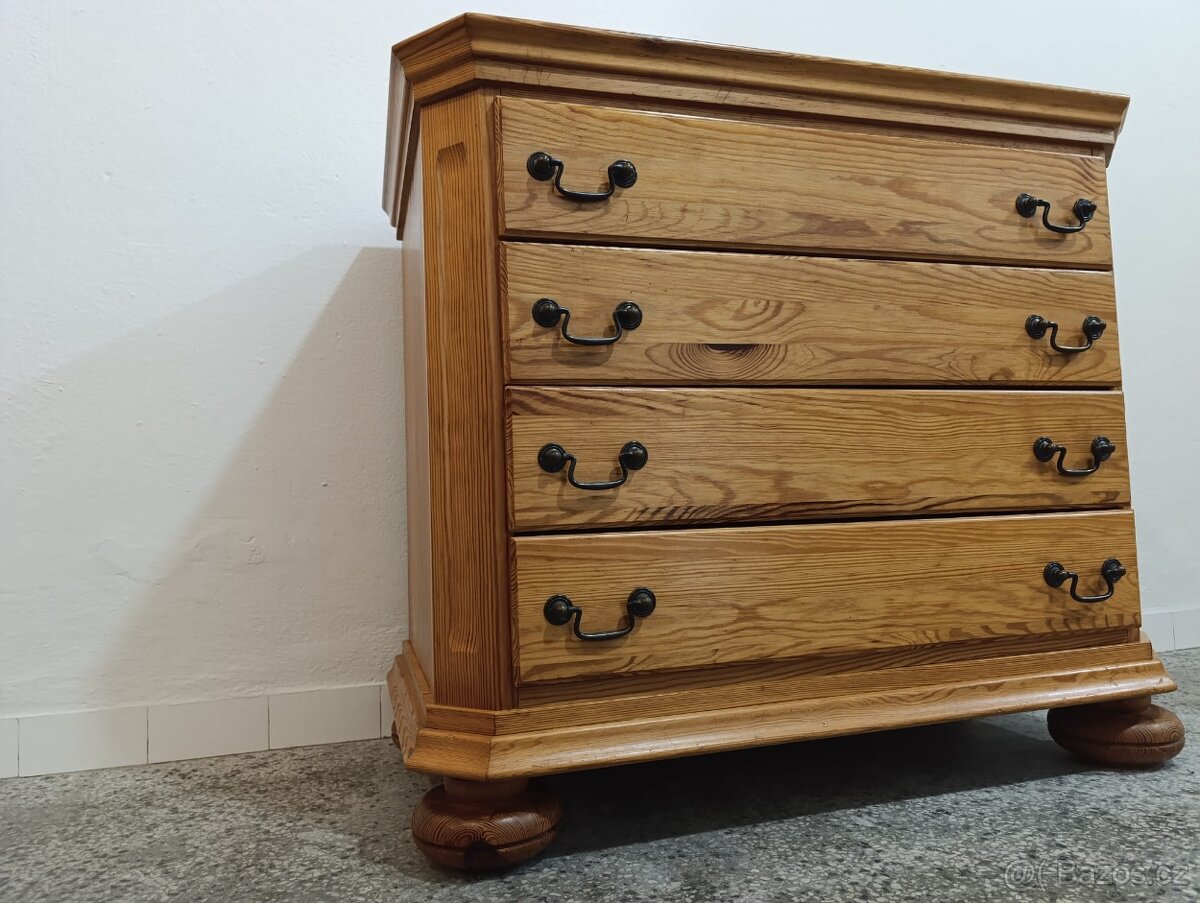 Rustikální šuplíková komoda, nábytek z masívu, - 4