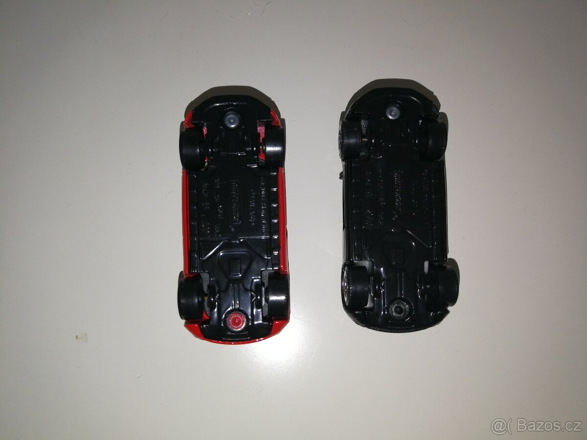 2x RC model Audi R8 - 1:64 - Matchbox - 4