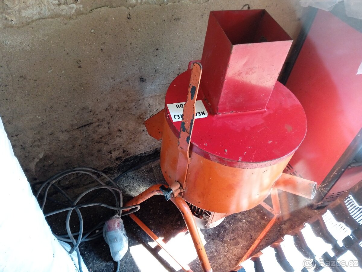 Prodám Šrotovník,drtič /na obilí,ovoce,atd.../ - 4