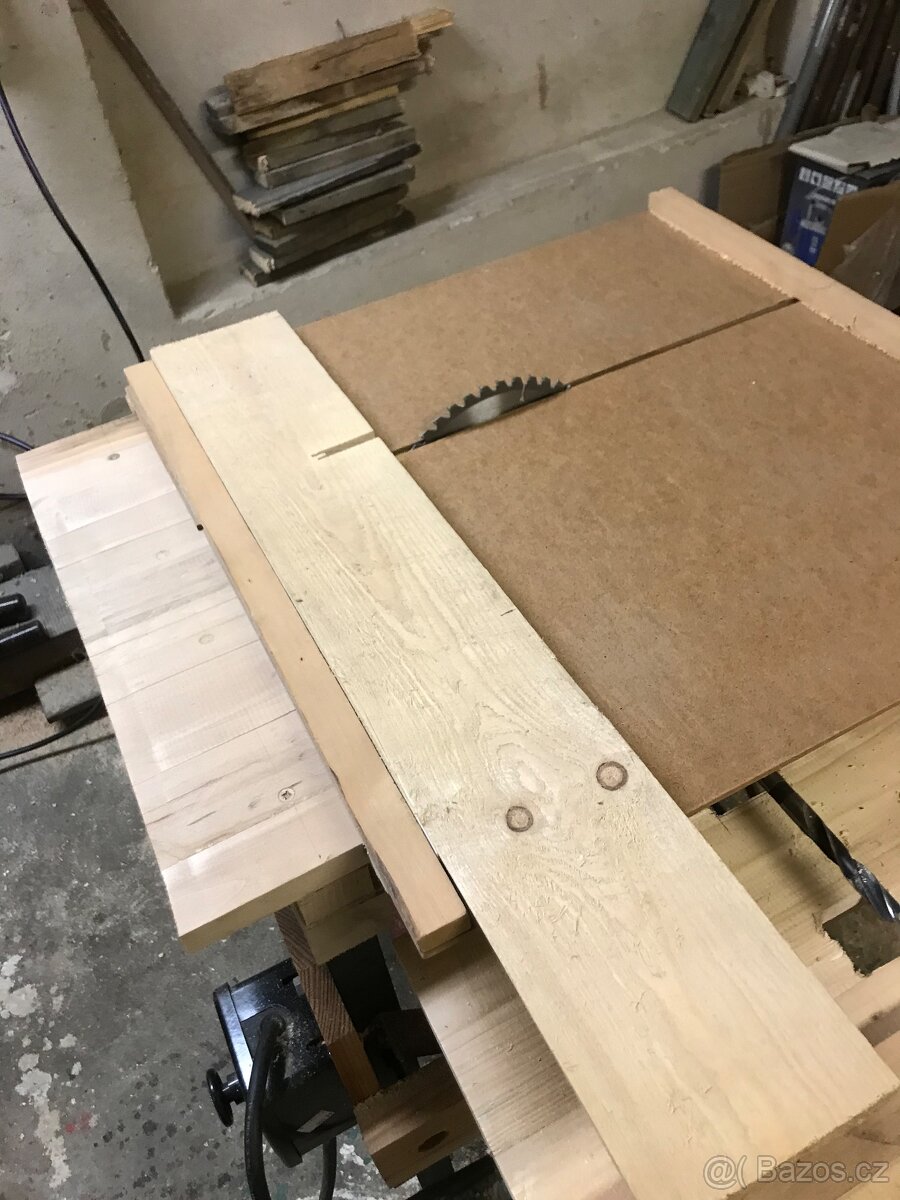 Stolni Kotoucova pila - 4