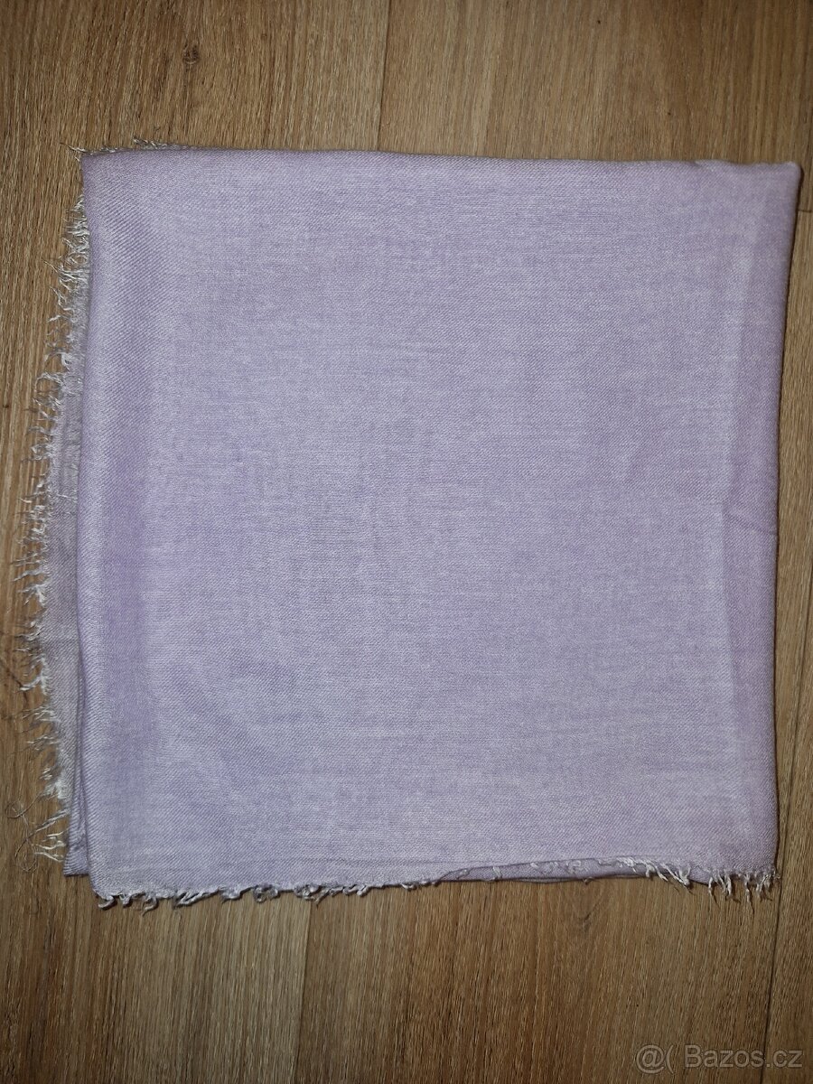 Šátek - 4
